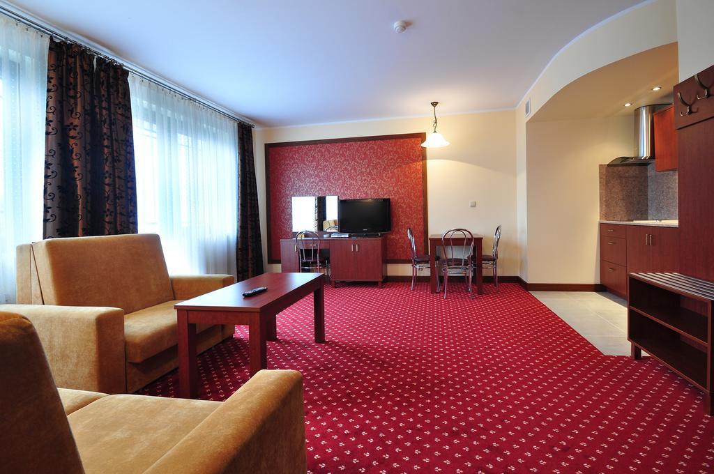 Apartamenty Continental Krynica Morska Rom bilde
